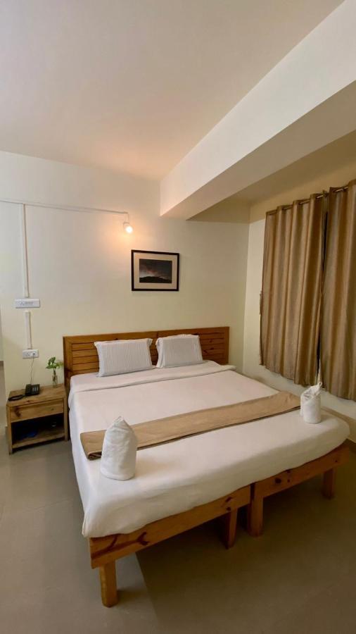 Hotel Travellers Inn شيلونغ المظهر الخارجي الصورة