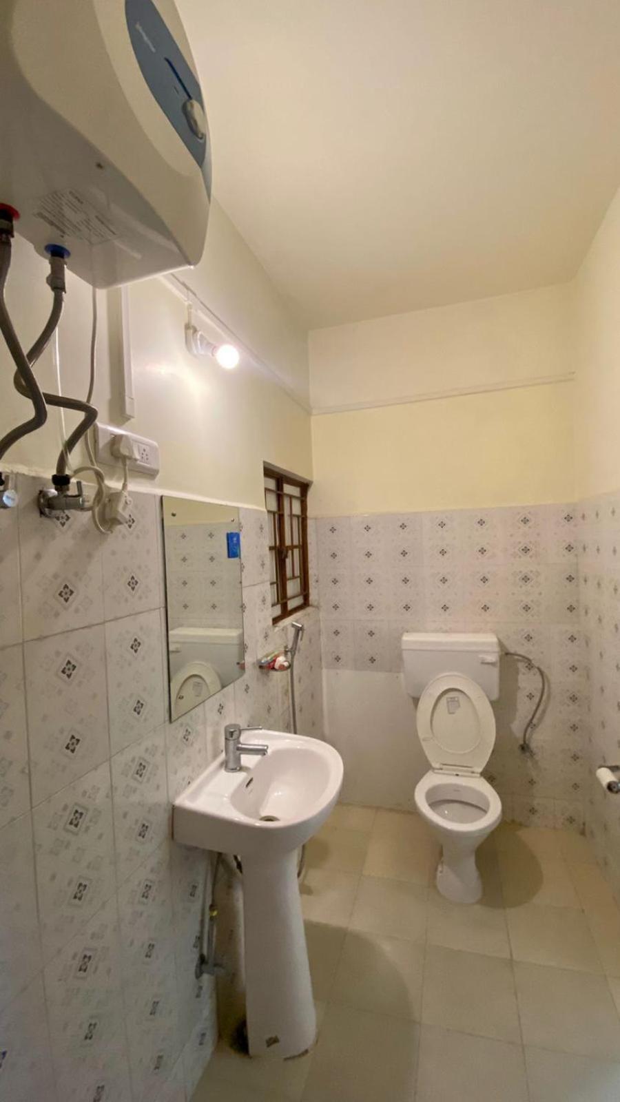 Hotel Travellers Inn شيلونغ المظهر الخارجي الصورة