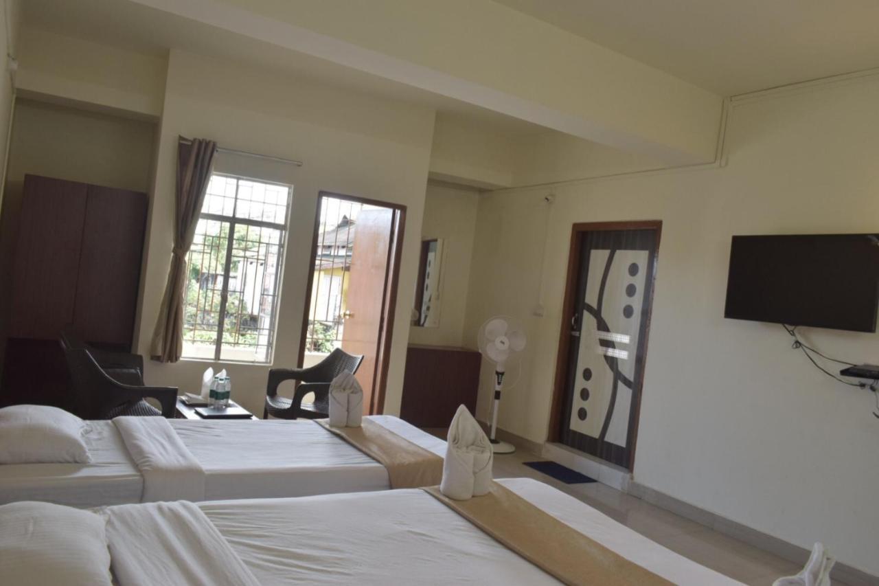 Hotel Travellers Inn شيلونغ المظهر الخارجي الصورة