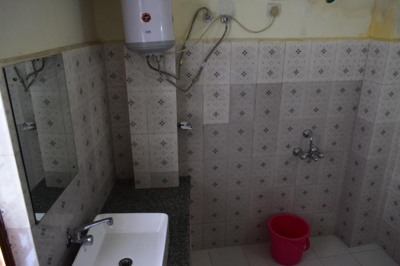 Hotel Travellers Inn شيلونغ المظهر الخارجي الصورة