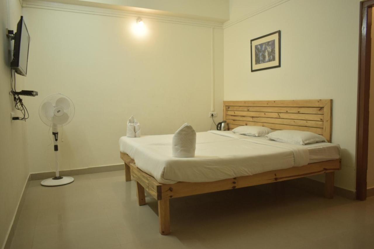 Hotel Travellers Inn شيلونغ المظهر الخارجي الصورة